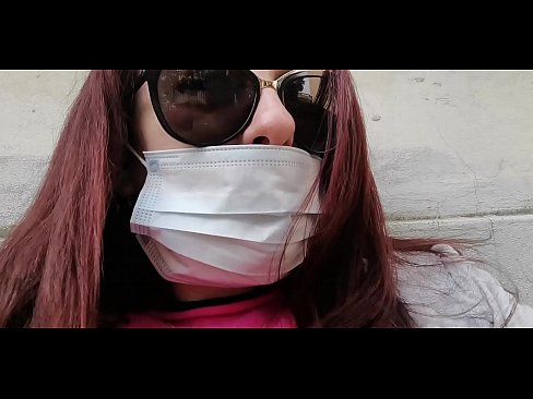 ❤️ Nicoletta es venja del seu veí i fa pipí al seu garatge (Quarentena italiana especial Covid19) ☑ Súper porno al ca.makesexnotwar.ru ﹏
